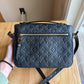 Black Empreinte Pochette Métis (LIKE NEW)