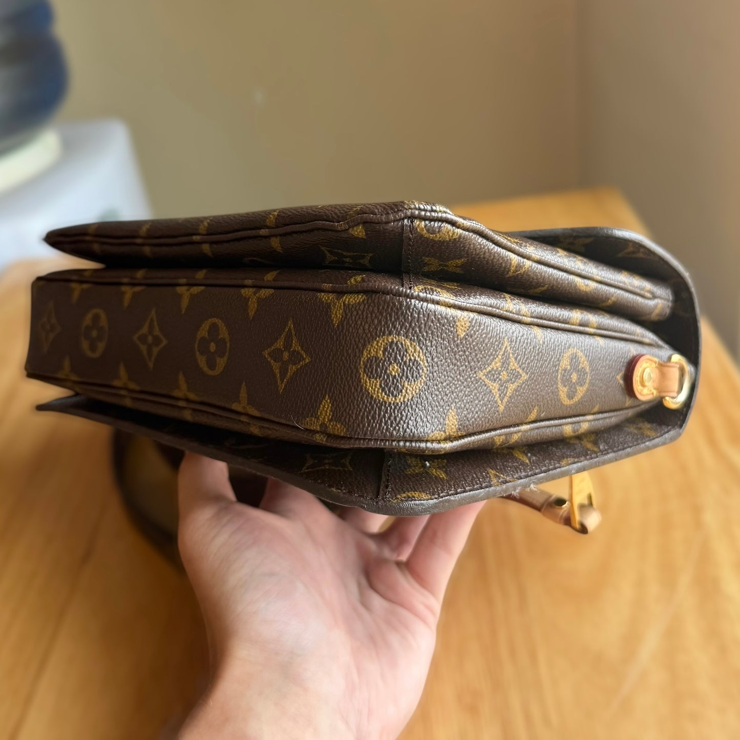 Monogram Pochette Métis