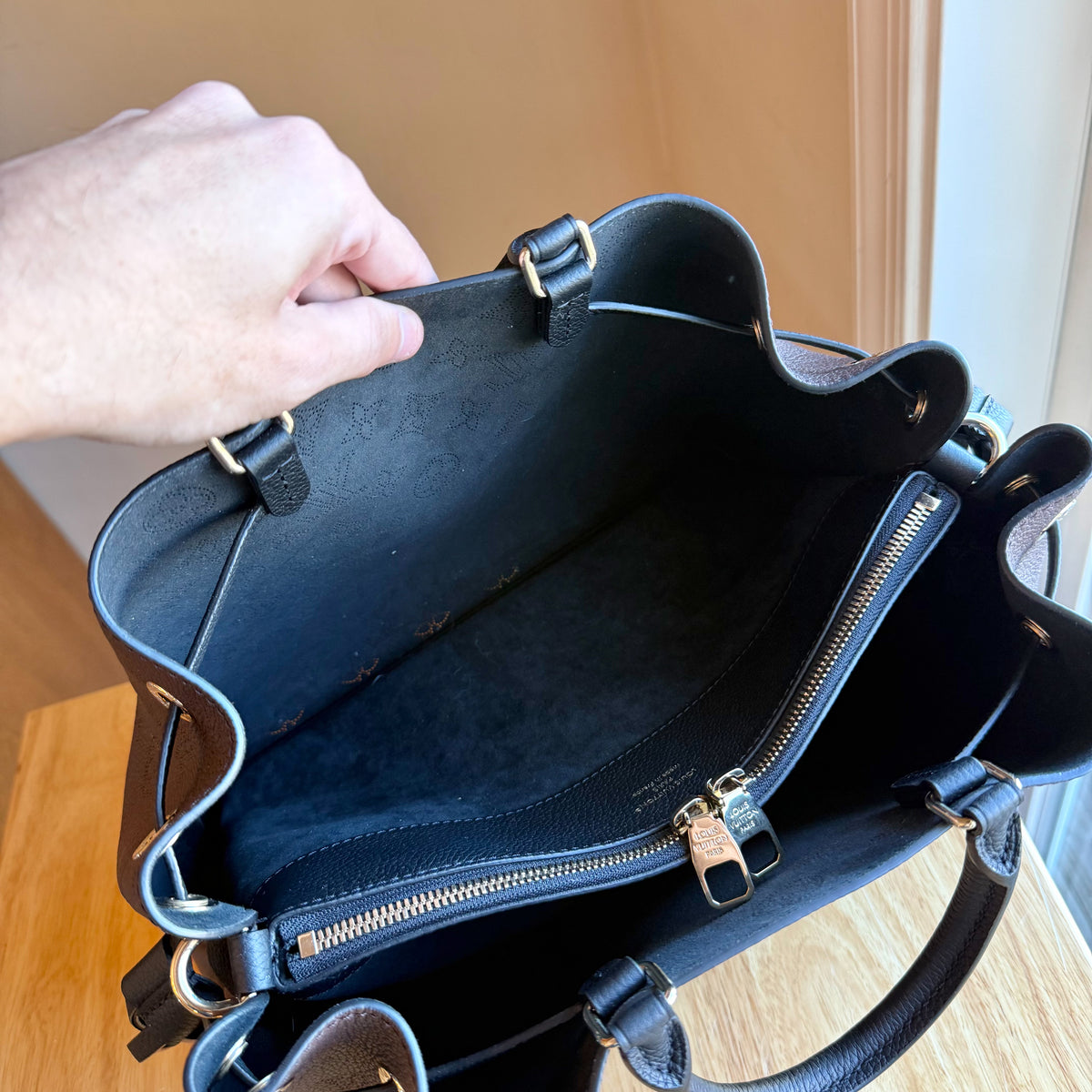 Bella Tote ; Mahogany (New w/ Tags)