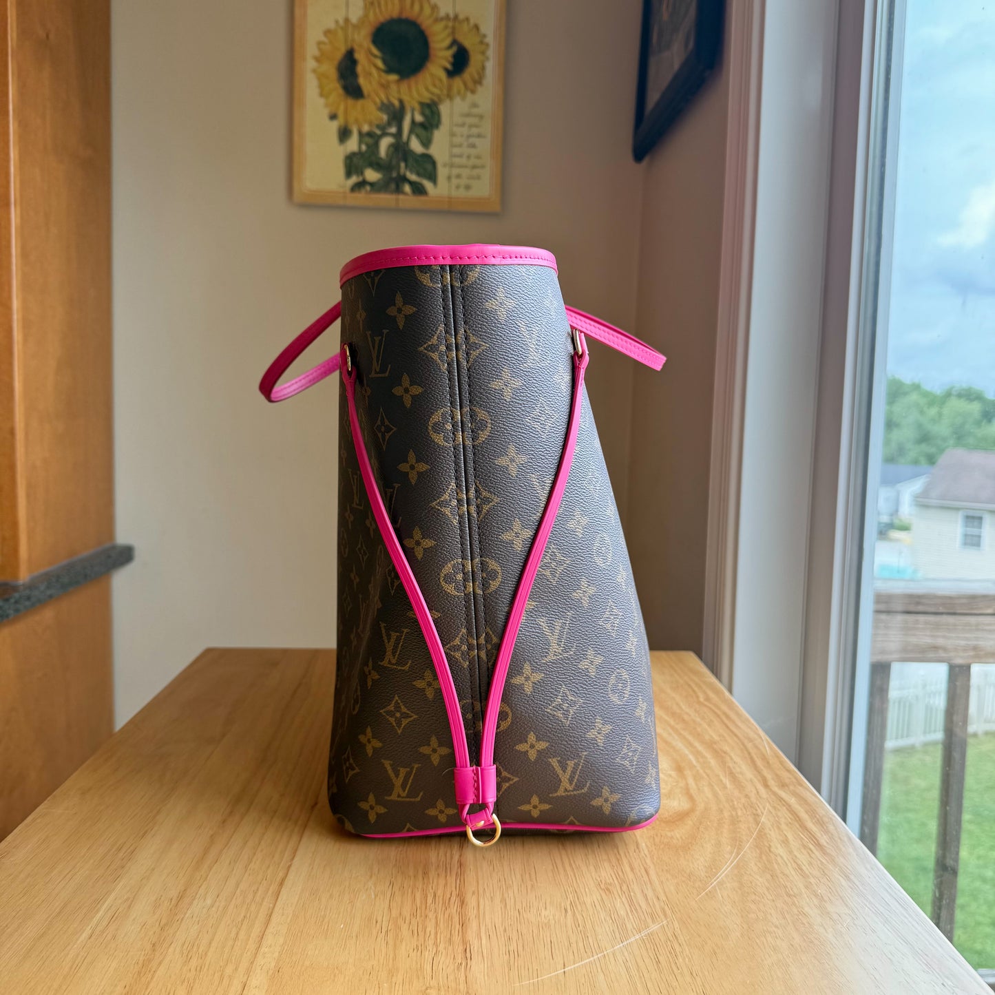 Neverfull GM - The City Exclu Collection “Monaco” (Brand New)
