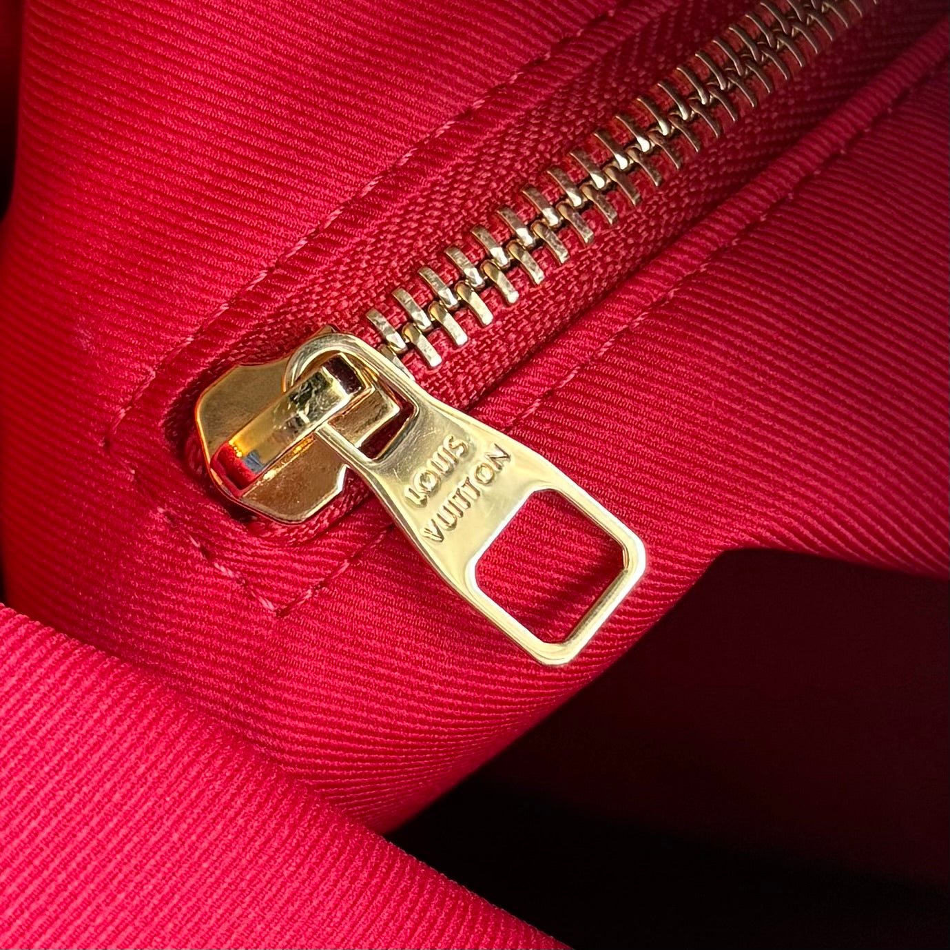 Damier Ebene Graceful PM