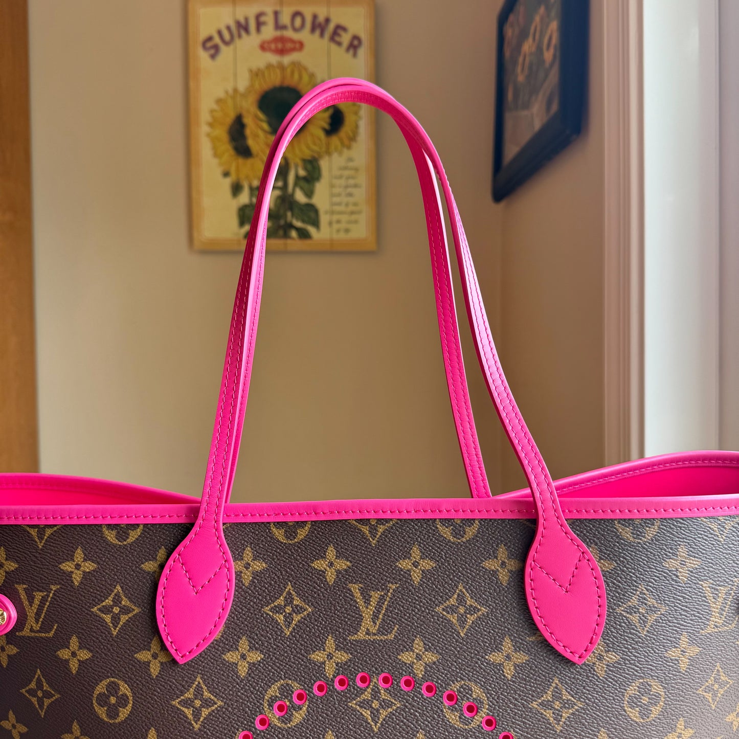 Neverfull GM - The City Exclu Collection “Monaco” (Brand New)