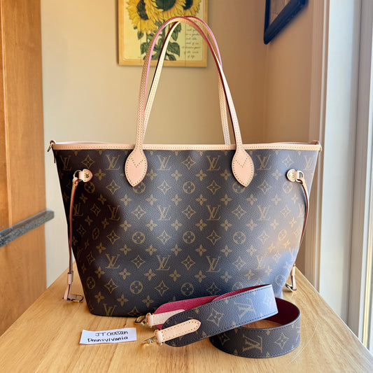 Monogram Neverfull Bandouliere Inside Out MM - Rogue Sari Interior