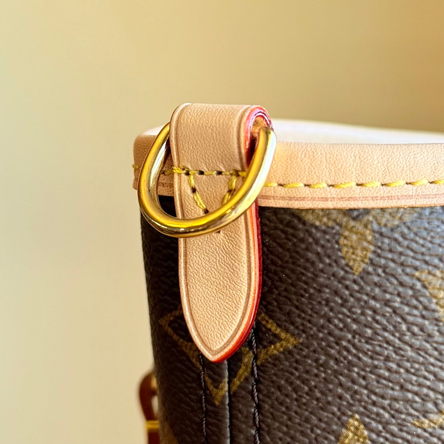 Monogram Neverfull Bandouliere Inside Out MM - Rogue Sari Interior