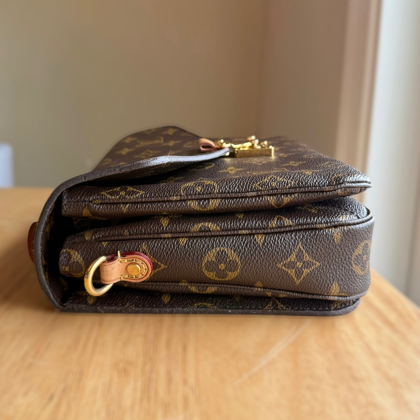 Monogram Pochette Métis