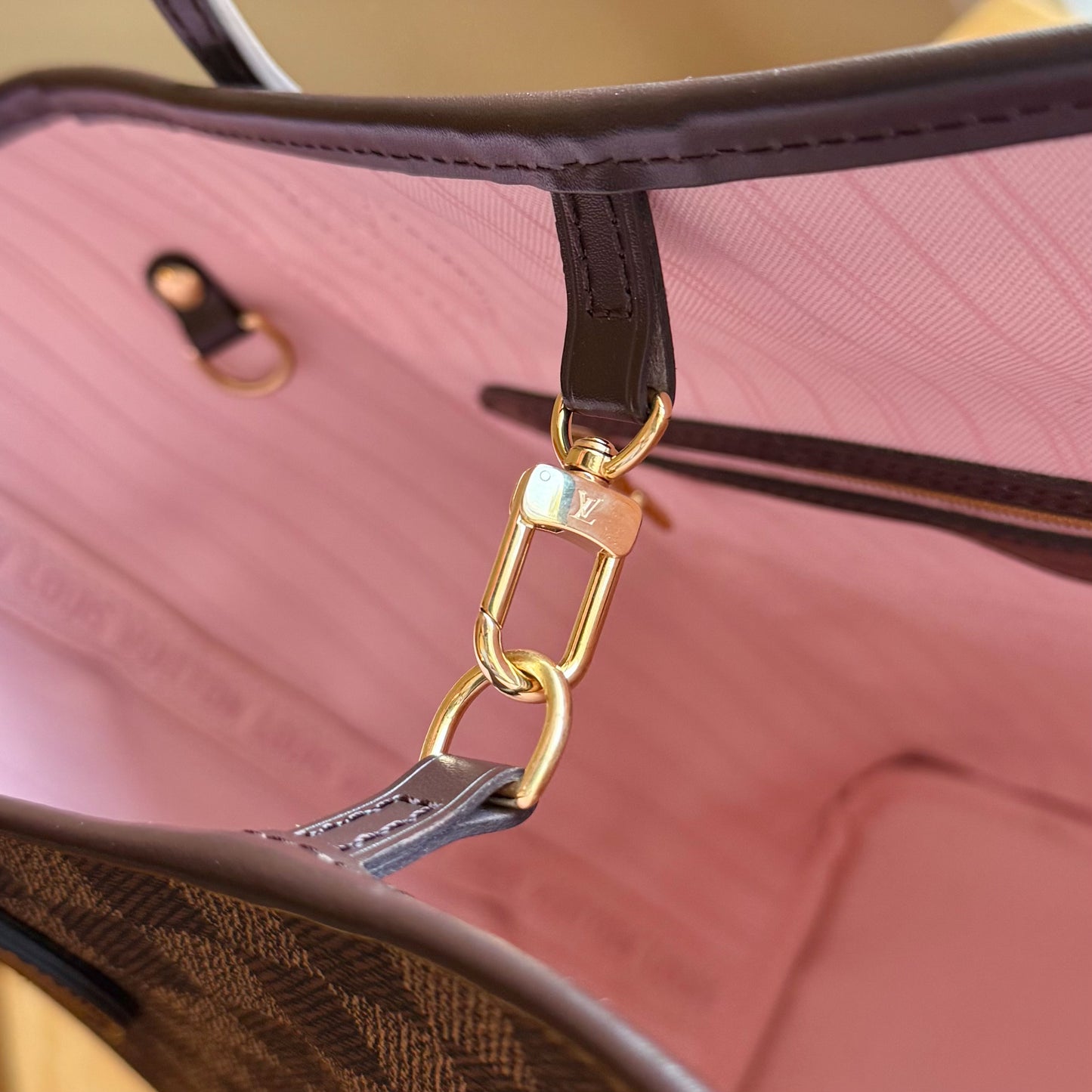 Damier Ebene Neverfull MM - Rose Ballerine Interior