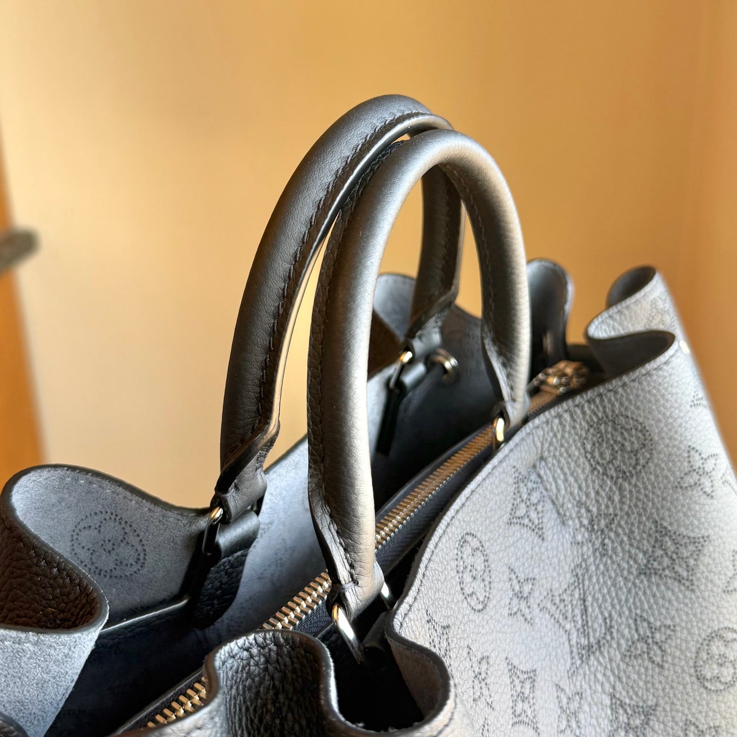 Black Mahina Bella Tote (Brand New)