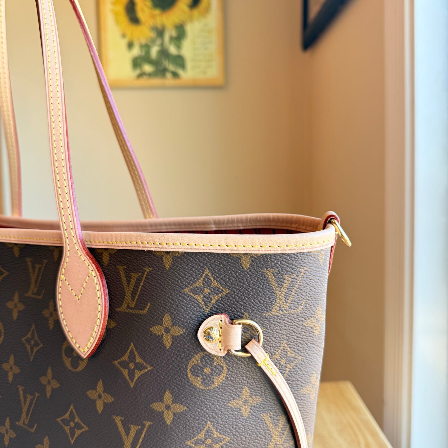Monogram Neverfull Bandouliere Inside Out MM - Rogue Sari Interior