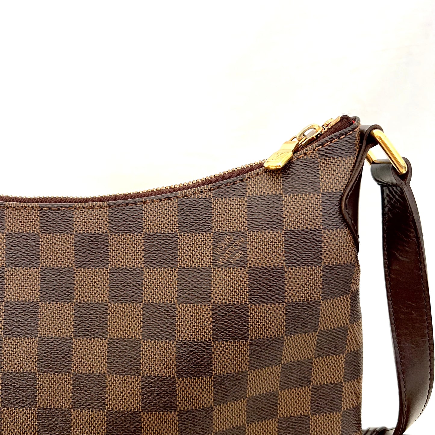 Damier Ebene Bloomsbury PM Crossbody