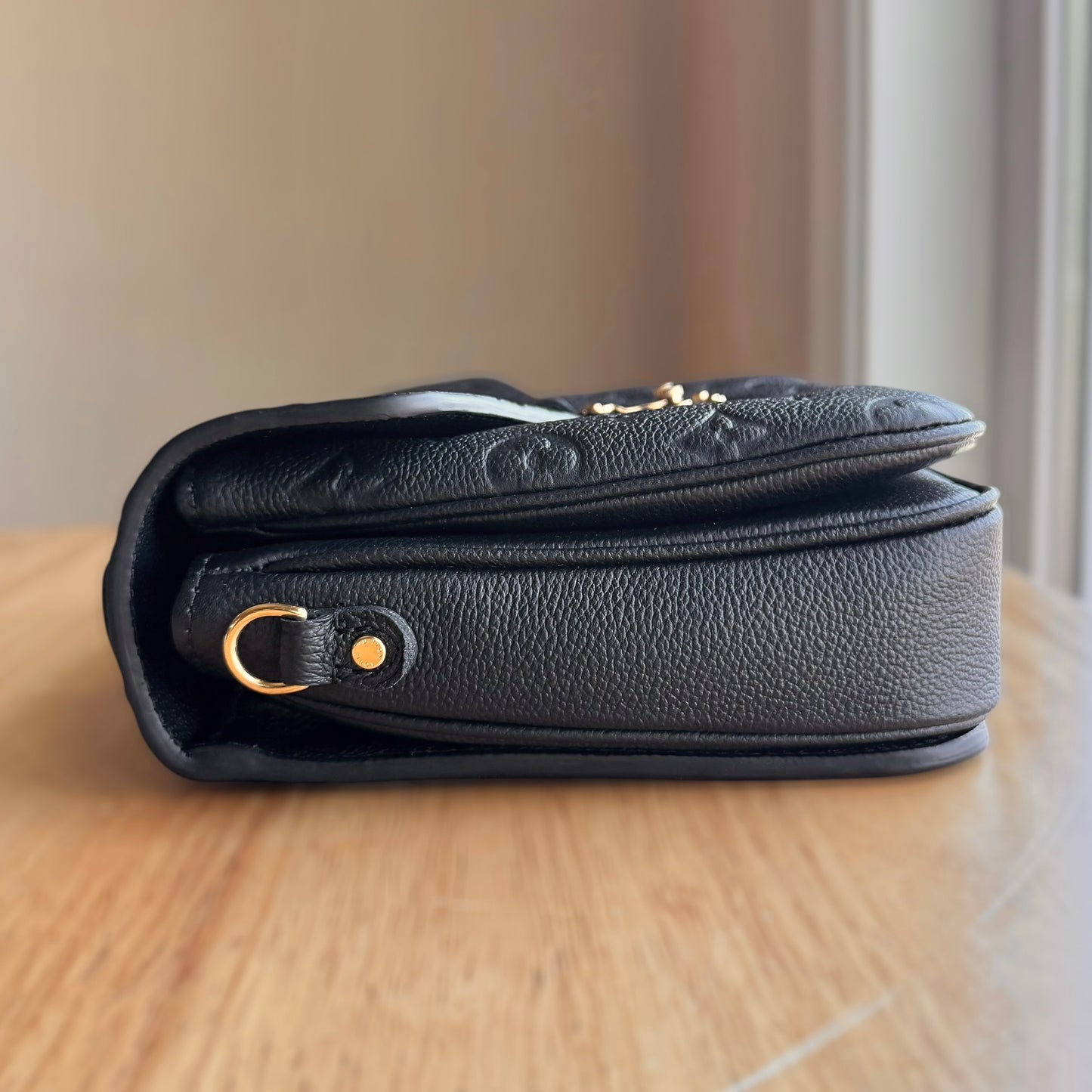 Black Empreinte Pochette Métis (Brand New)