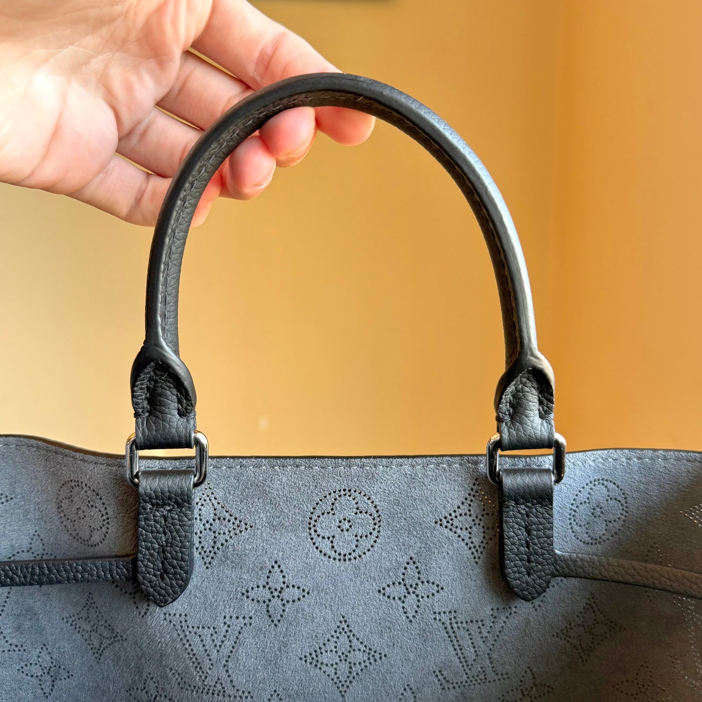 Black Mahina Bella Tote (Brand New)