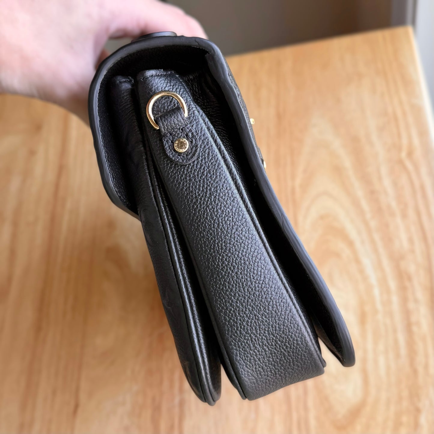 Black Empreinte Pochette Métis (Brand New)