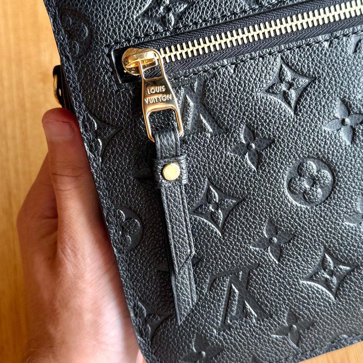 Black Empreinte Pochette Métis (Black New)