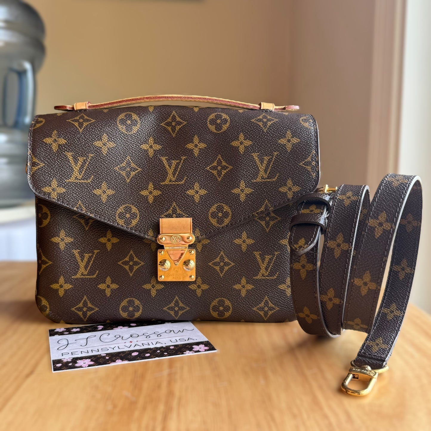 Monogram Pochette Métis