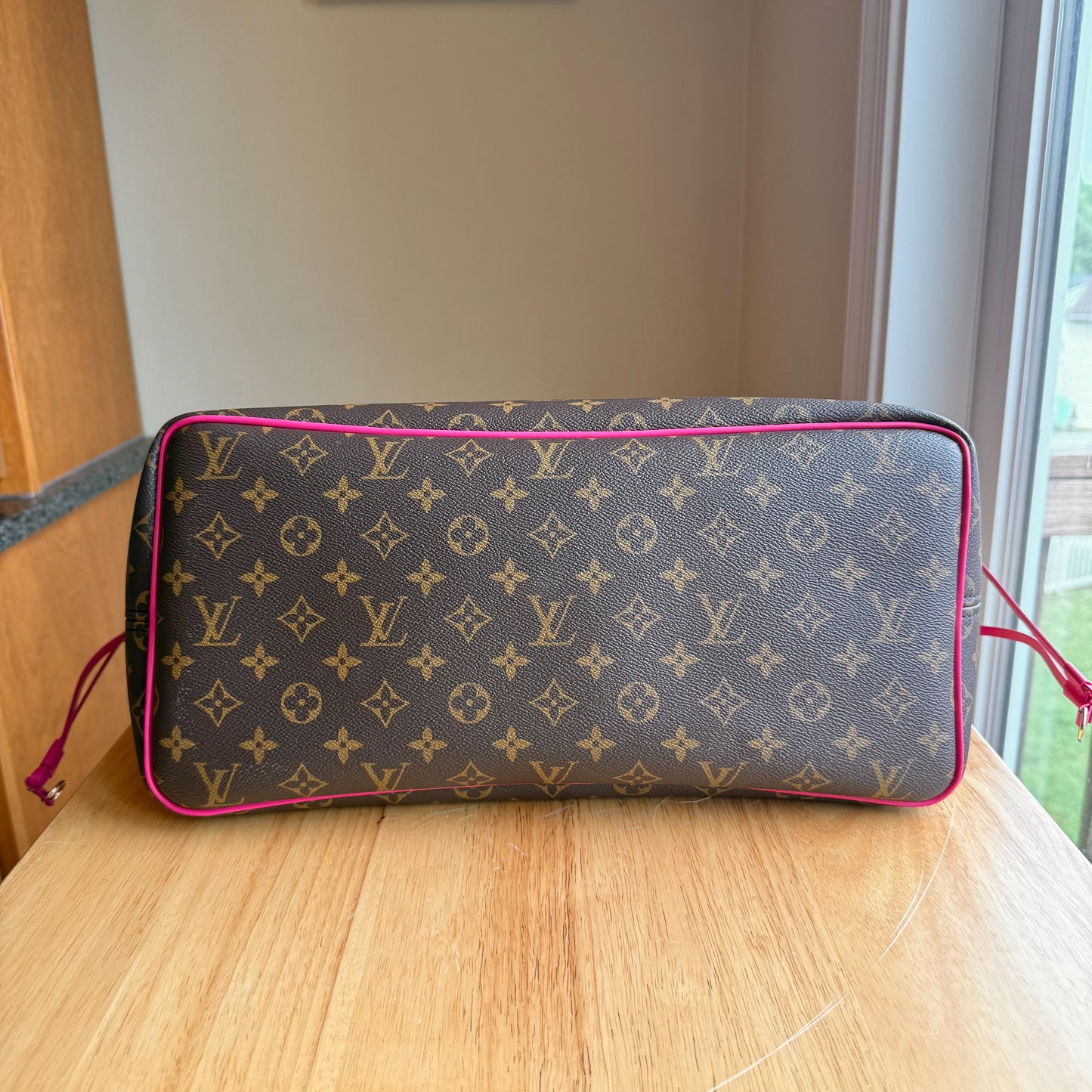 Neverfull GM - The City Exclu Collection “Monaco” (Brand New)