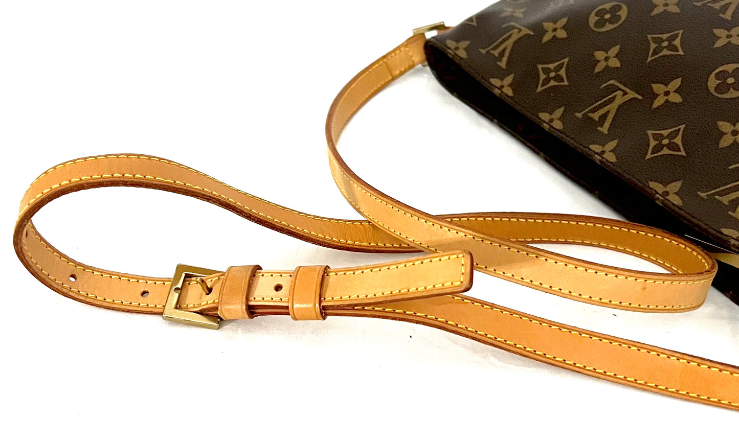 Monogram Trotteur Crossbody