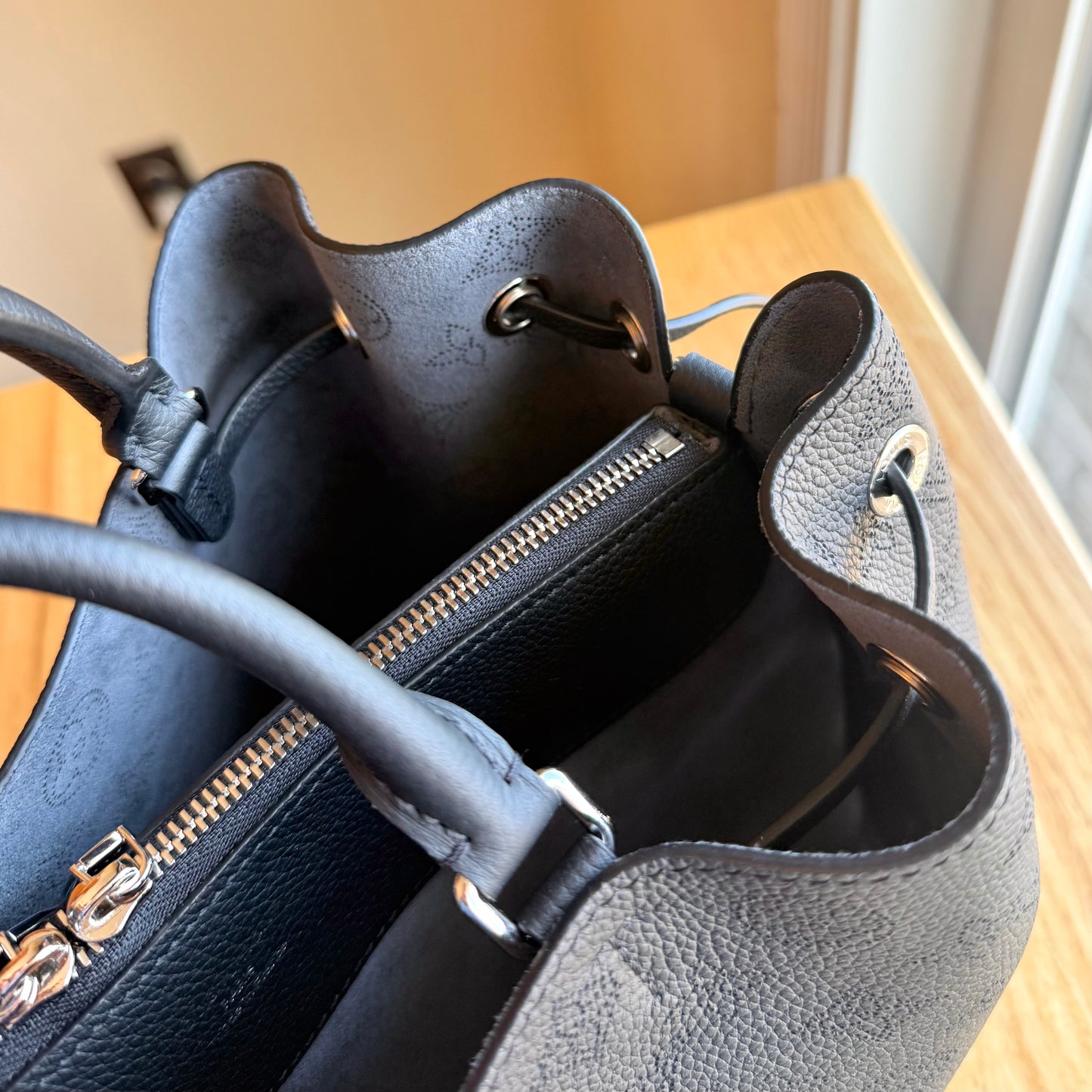 Black Mahina Bella Tote (Brand New)