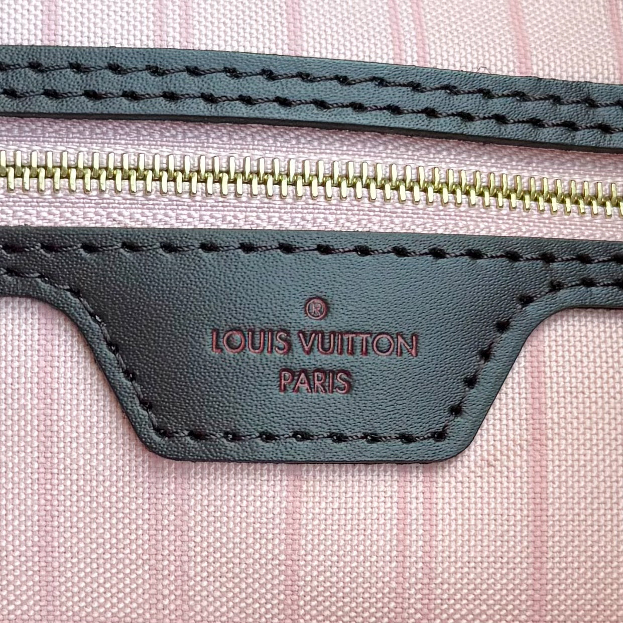Damier Ebene Neverfull MM - Rose Ballerine Interior
