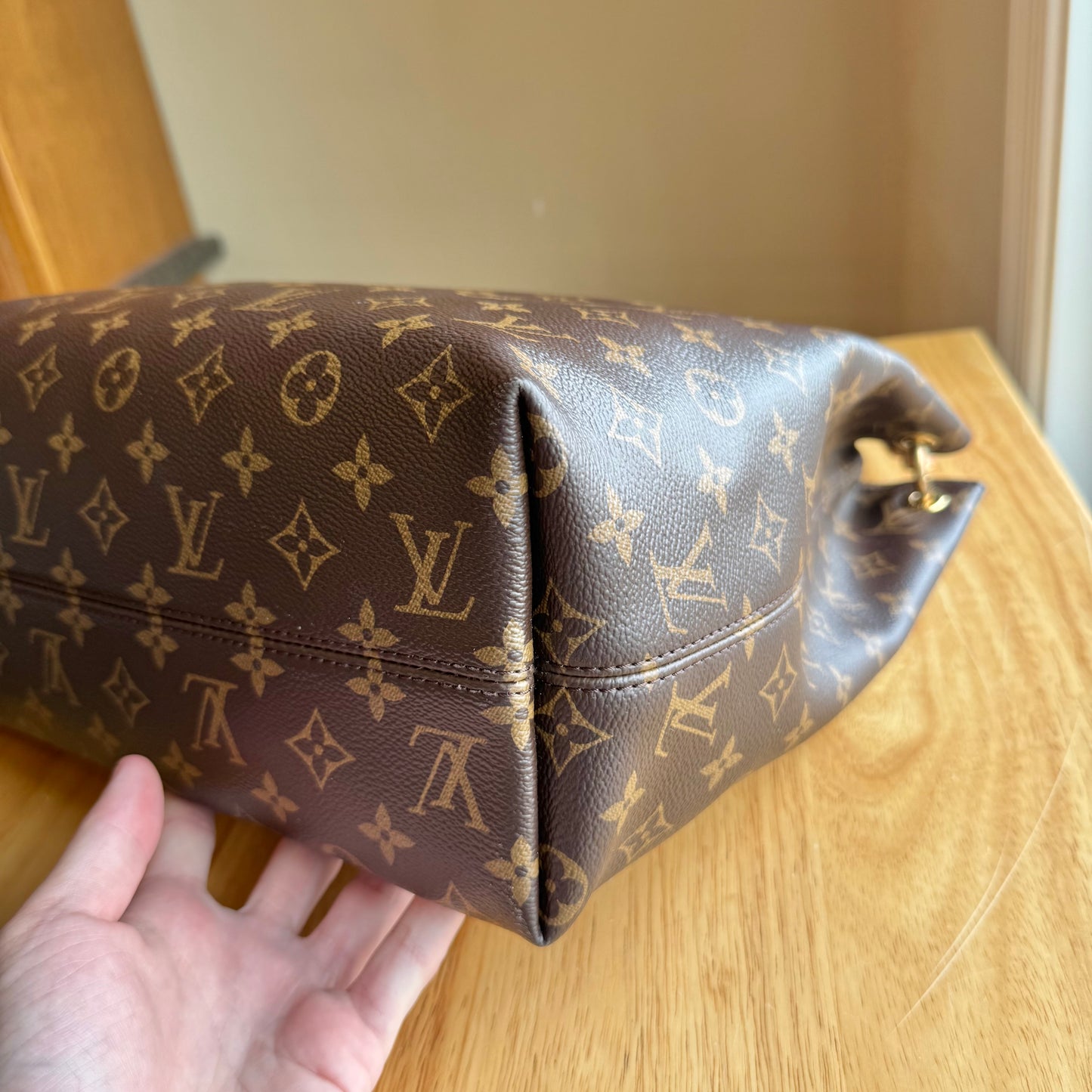 Monogram Graceful MM
