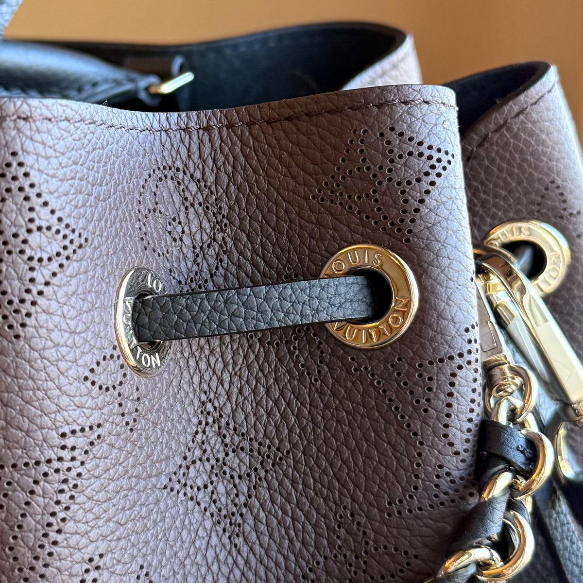 Bella Tote ; Mahogany (New w/ Tags)