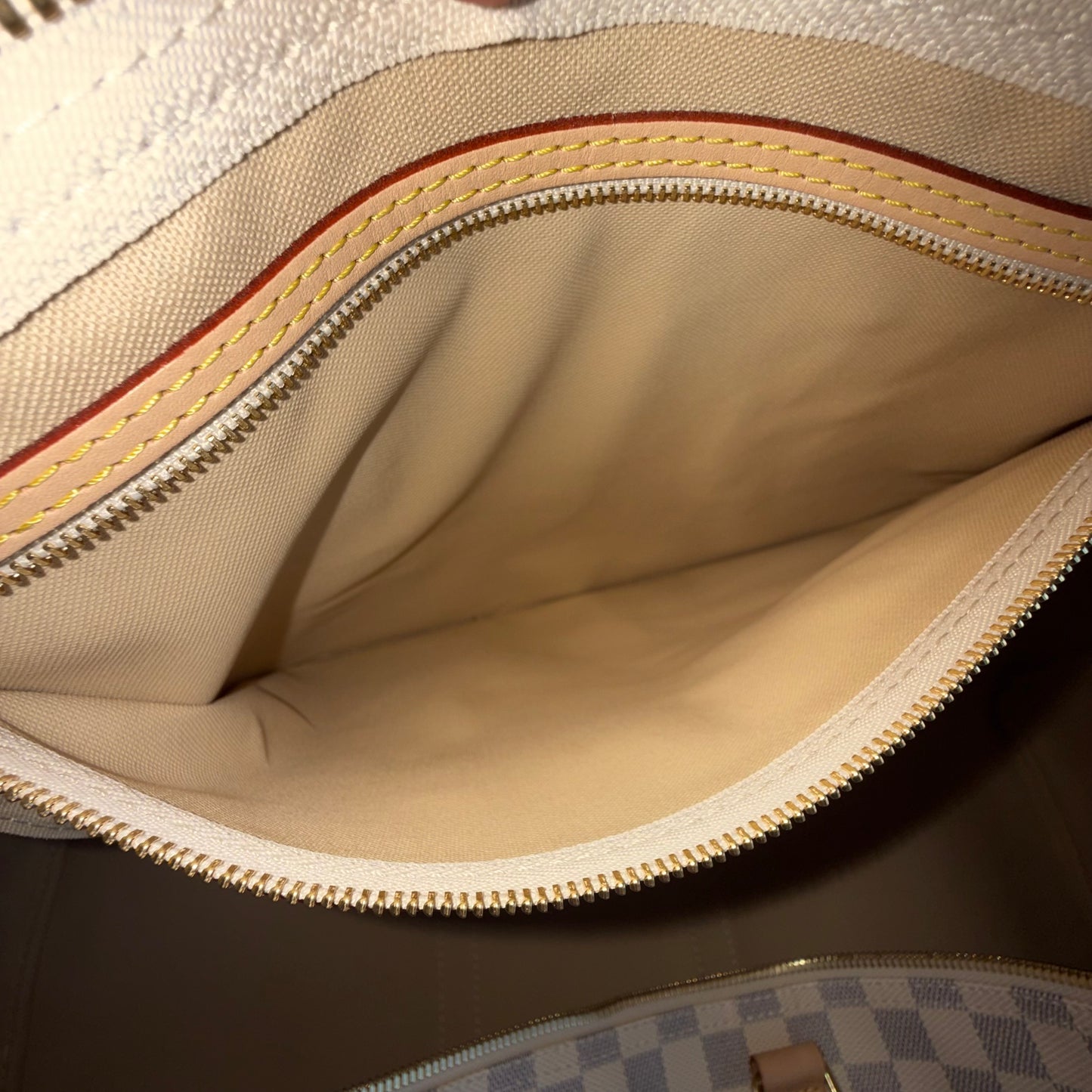 Damier Azur Keepall 55 Bandouliere