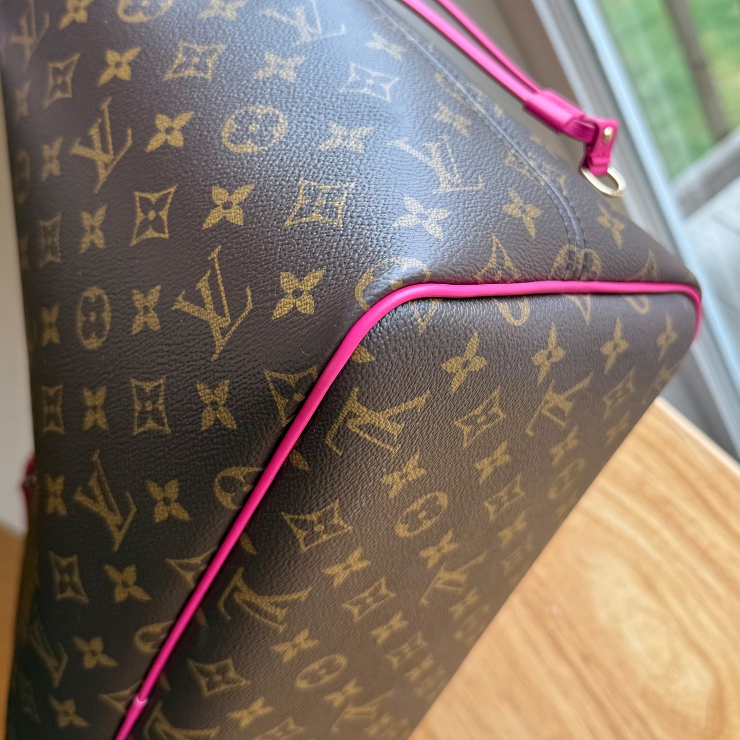 Neverfull GM - The City Exclu Collection “Monaco” (Brand New)