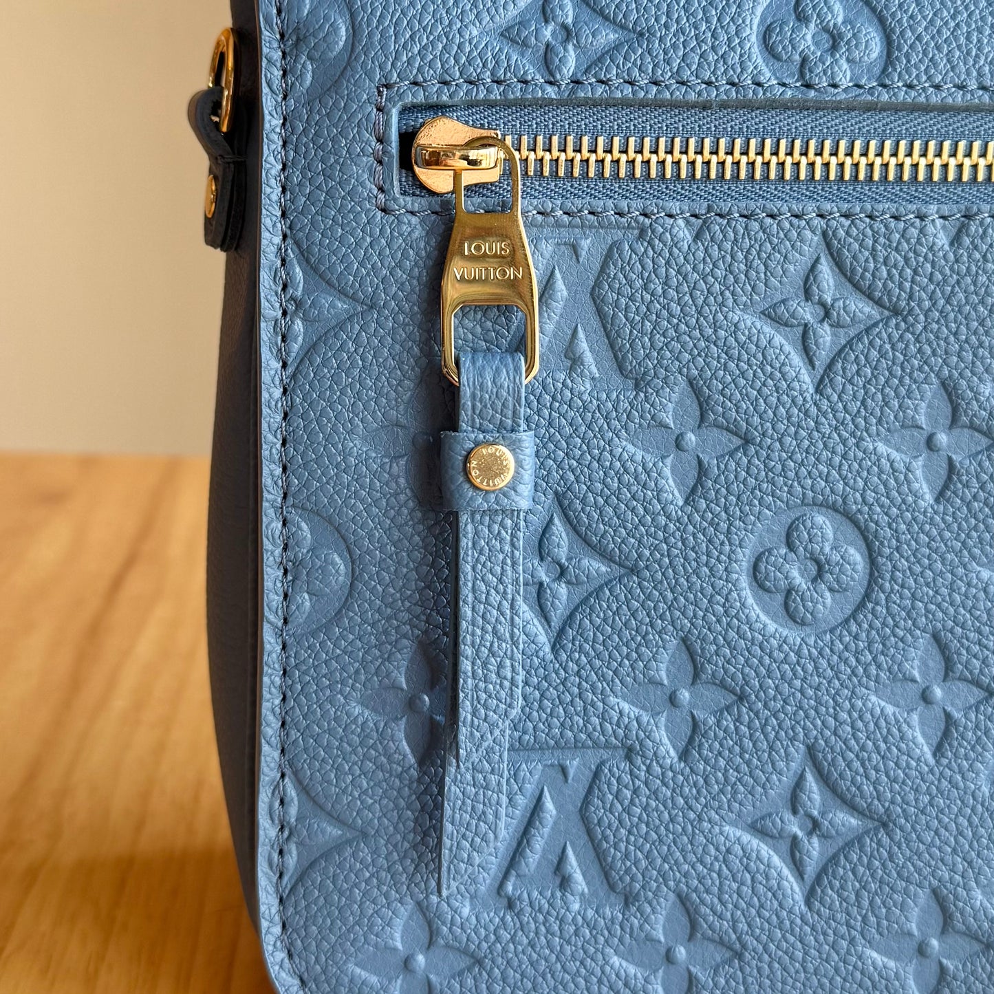 Blue Jean Empreinte Pochette Metis (Brand New)